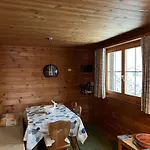 Semesterbostad Haus Maran Urmein